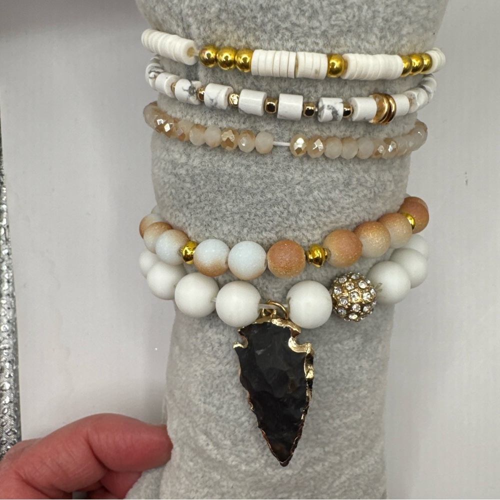 Ryze Elegant White and Gold Beaded Bracelet Set